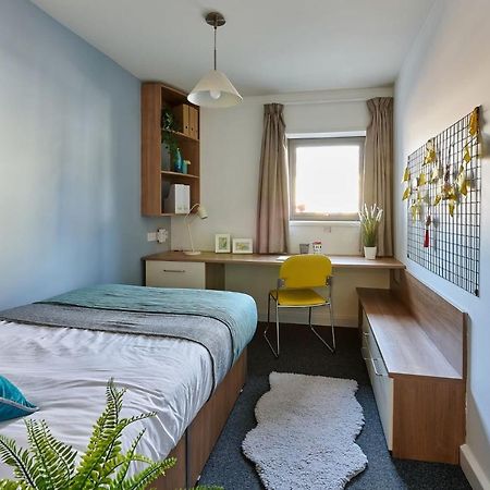 Cosy Ensuite Bedrooms At Trust House Near Exeter City Centre Eksteriør billede